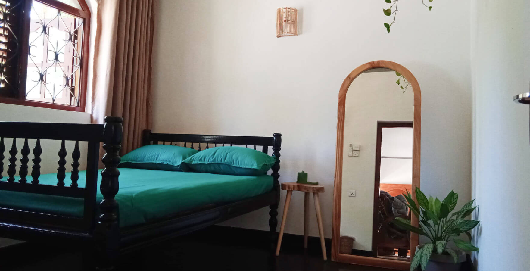 Homebase Hiriketiya Accommodation coliving Room 1
